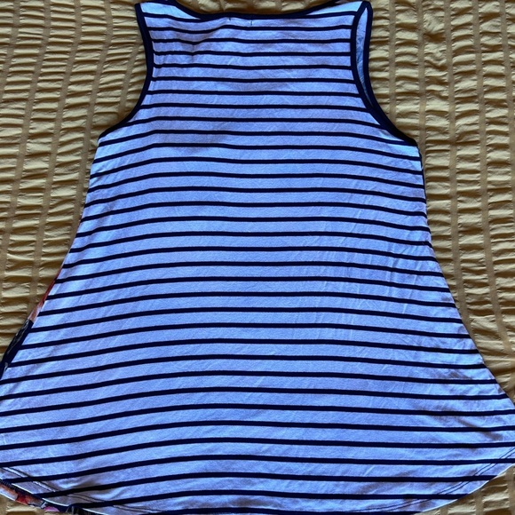 EUC Tank Top by L Luna - Picture 5 of 5